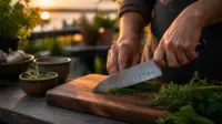 Urtekniv 2026: santoku, nakiri eller klassisk? (test)